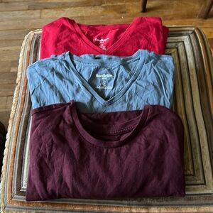 Lot of (3) Goodfellow short-sleeve Ts